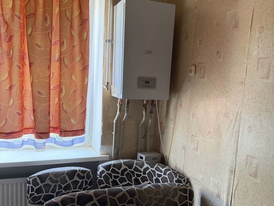Продаж 3-кімнатної квартира на 1-му поверсі у зручному районі пр.Відродження
