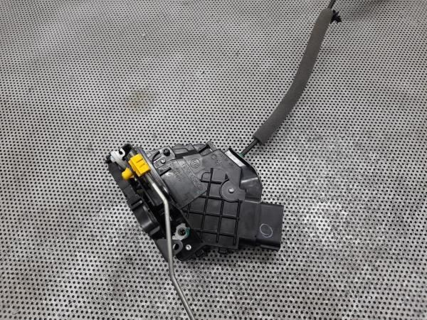 Fechadura / fecho porta frente direito FORD Ka+