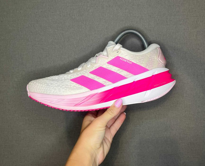 Кросівки Adidas Adistar 4 40,5 р оригінал