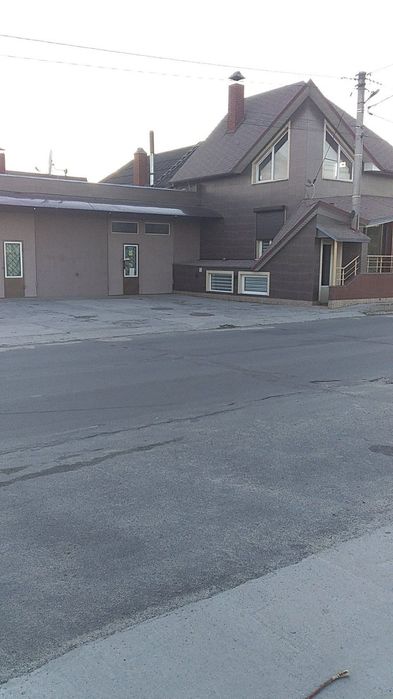 Продам будинок/комерційний об’єкт