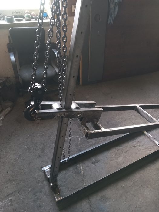 Podnosnik przechyłowy