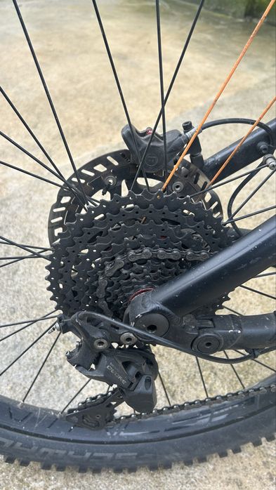 Bicicleta eletrica de MTB com motor bosch.