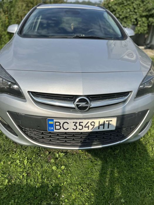 Opel Astra j 1,6