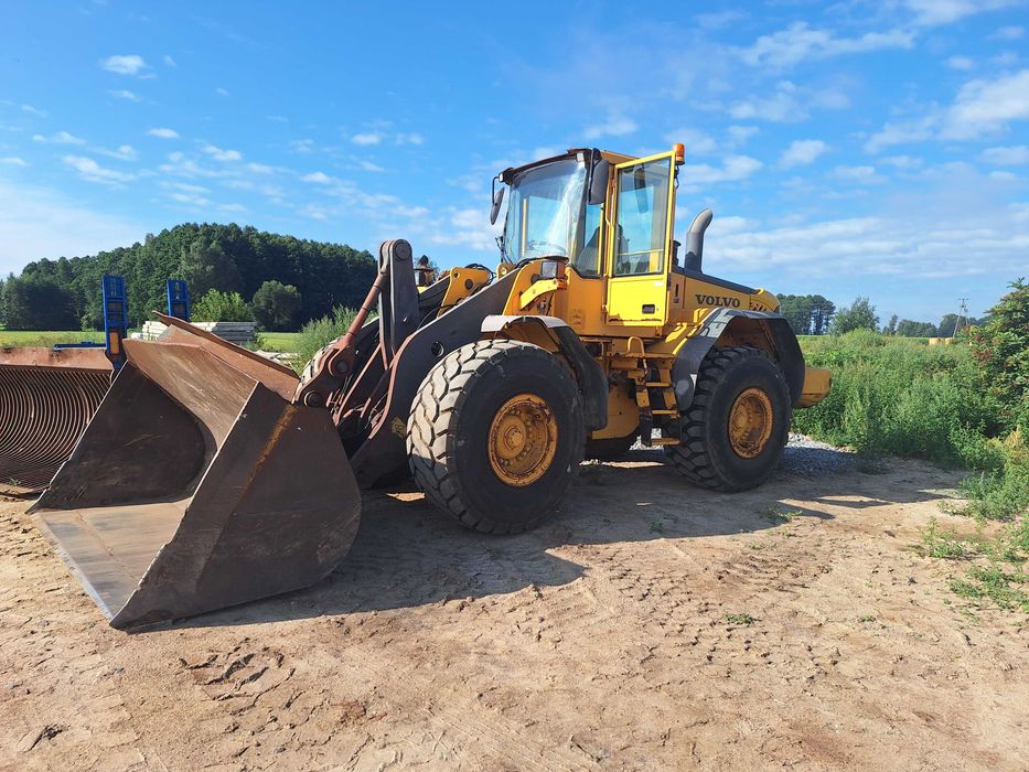 Ladowark Volvo L110E 2 łyzki 2000 mth cena brutto. Zamiana