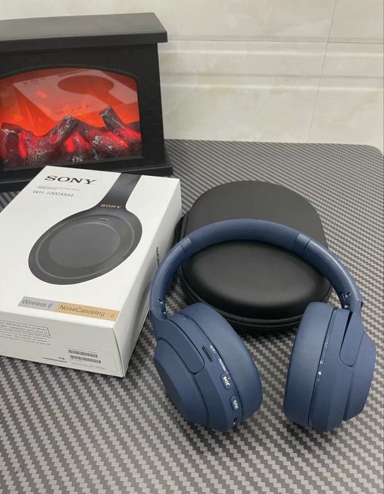 Навушники безпровідні з шумоподавленням від Sony