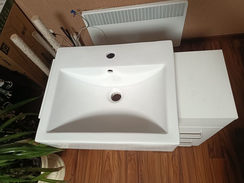 Тумбочка з раковиною