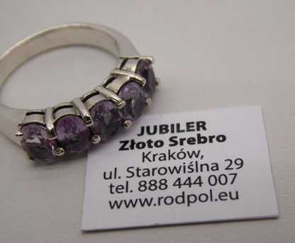 Srebrny pierścionek naturalne ametysty R.14.