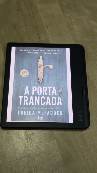 Ereader Kobo Libra Colour+ Capa