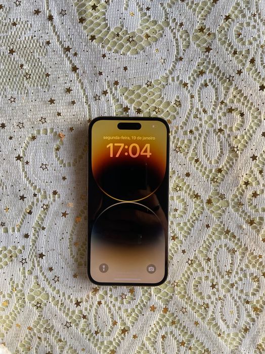 iPhone 14 Pro dourado - Versão E-SIM (cartão digital)