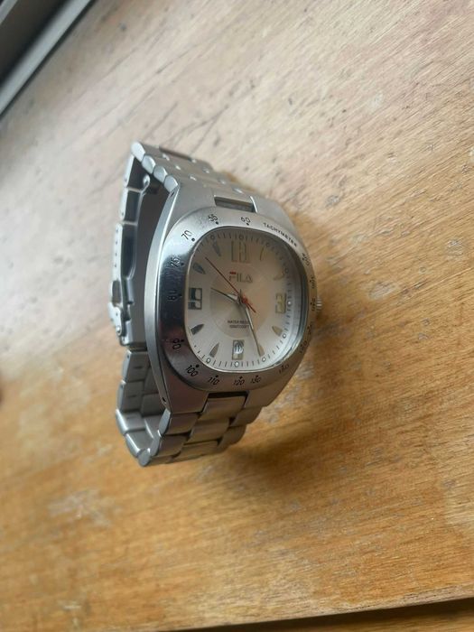 Relógio Analógico de Aço Inoxidável Vintage FILA  50M WR