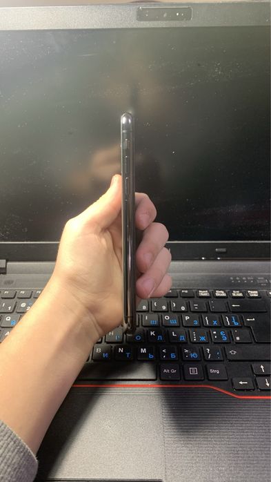 Пропоную айфон Х 64 Гб