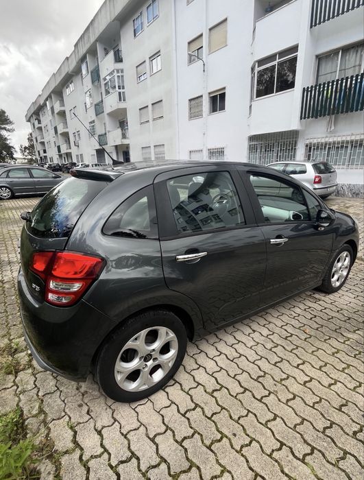 endo Citroën C3 II 1.2 VTi Exclusive, com 97.800 km — photo 4