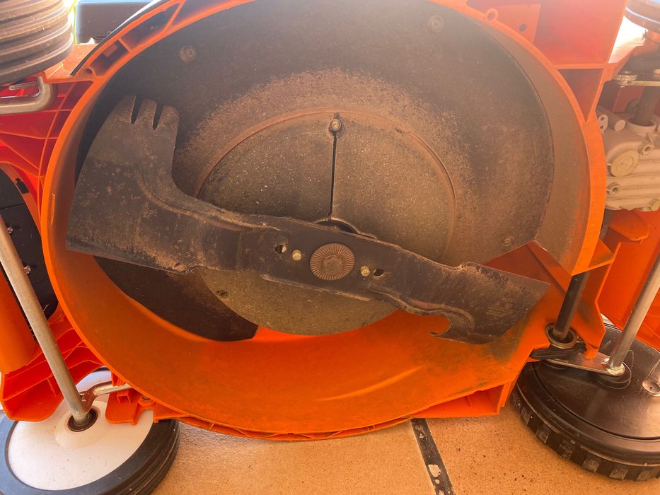 Máquina de relva Stihl