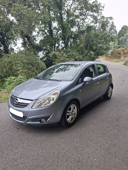 Opel Corsa 1.2 Cosmo 170000km 2010