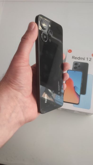 Смартфон Xiaomi Redmi 12