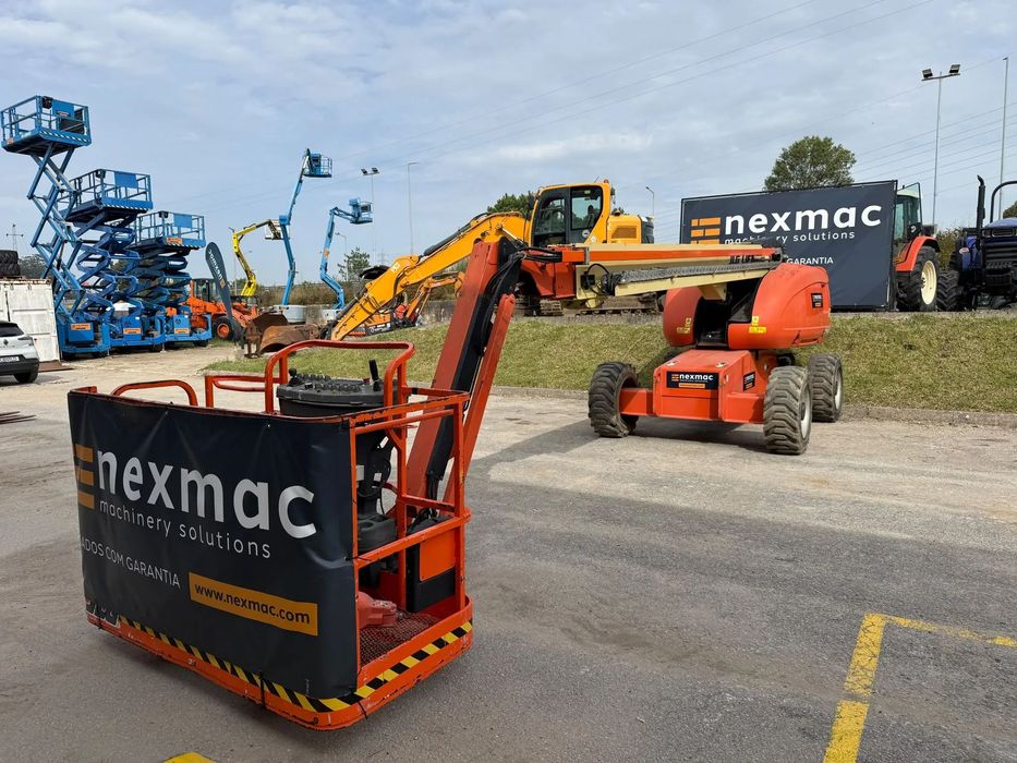JLG 660SJ