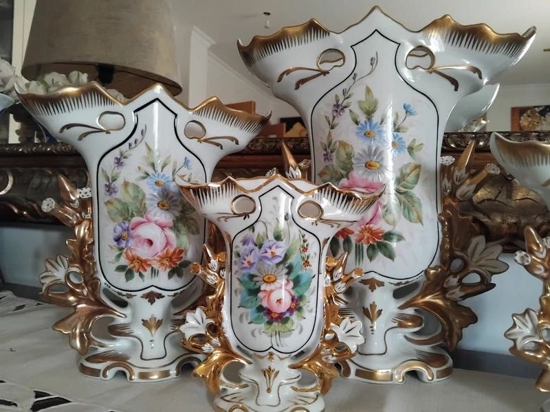 Conjunto de 5 Jarras Altar Vista Alegre