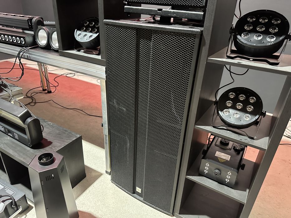 Sistema de Som e Iluminação Profissional Completo para eventos