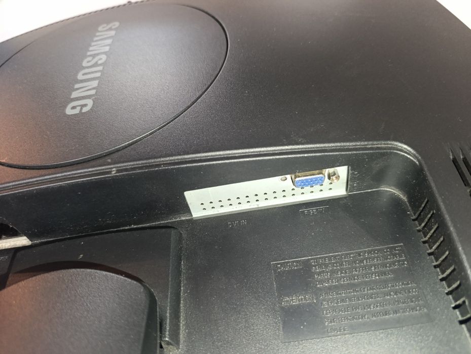 Monitor Samsung 22" Sync Master 2243SN