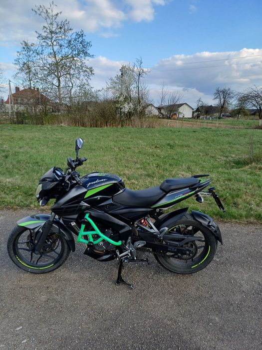 Продам BAJAJ PULSAR NS200
