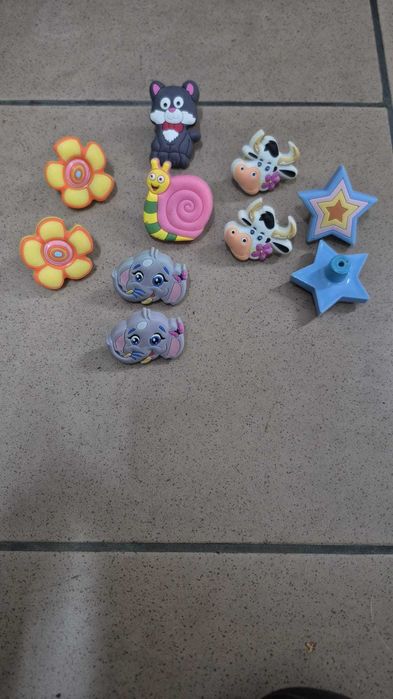 Dziecięce uchwyty do szafek