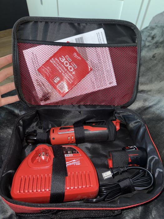 Grzechotka milwaukee m12