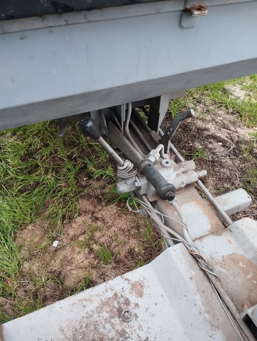 Motocultivador com Reboque Basculante com Documentos