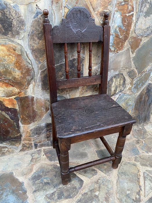 Cadeiras Filipinas em castanho Séc XVIII 88 cm