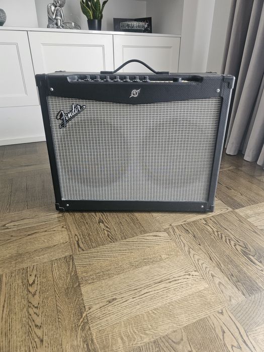 Wzmacniacz gitarowy fender mustan 4