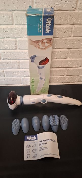Ручний електромасажер Vitek VT-1387 W Body Master