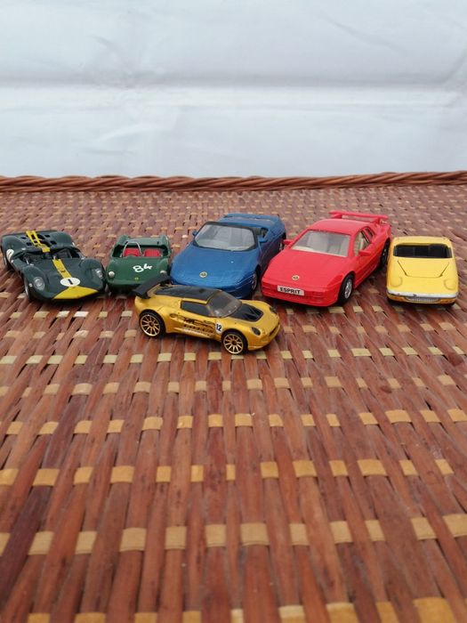 Carrinhos de metal (modelismo)