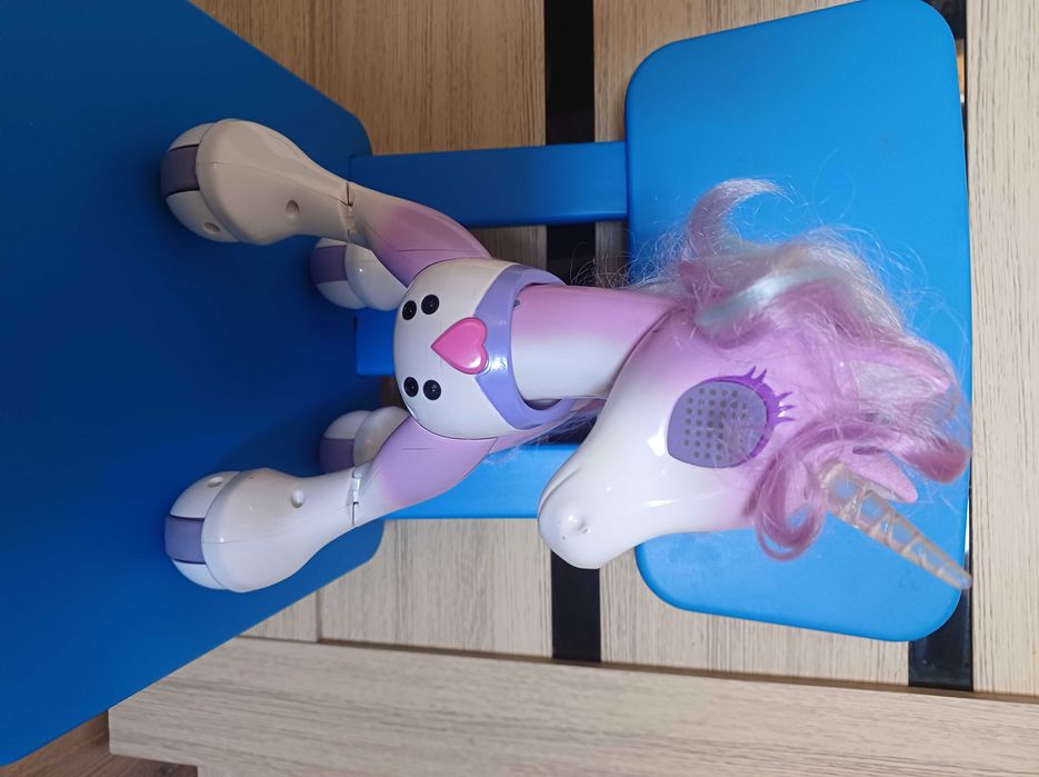 Інтерактивний єдиноріг. SpinMaster Zoomer Enchanted Unicorn Pony
