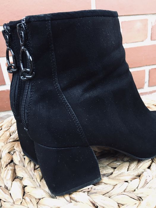 Botki Bershka 38
