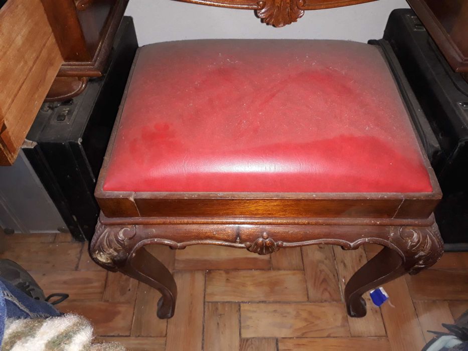 Mobília de Quarto Antiga Completa