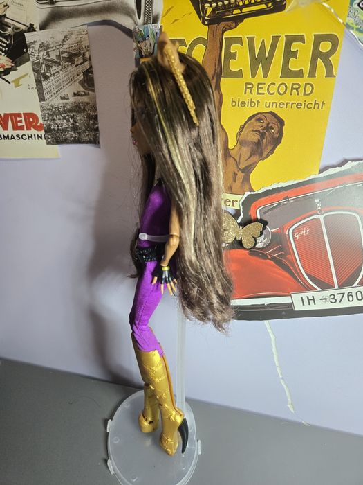 Monster high clawdeen
