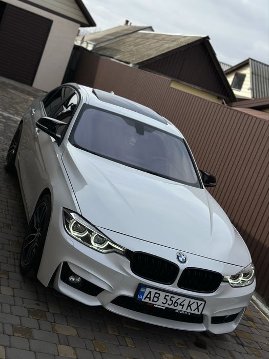 Продам БМВ F30 2013-2014