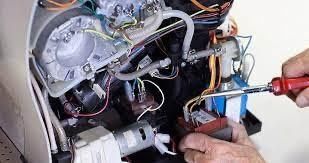 Ремонт кофемашин и кофеварок с гарантией / Обслуживание / Сервис