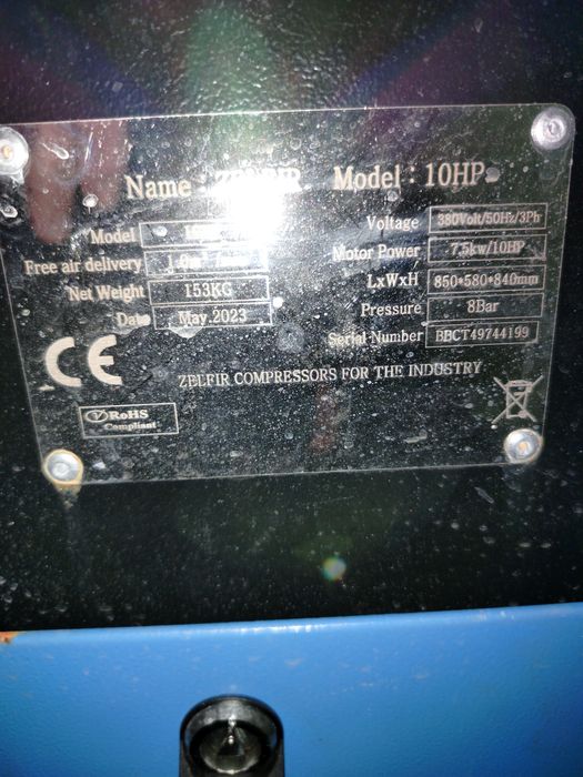 Kompresor śrubowy, sprężarka 7.5kw 1m3/min c16a maj 2023do piaskowania