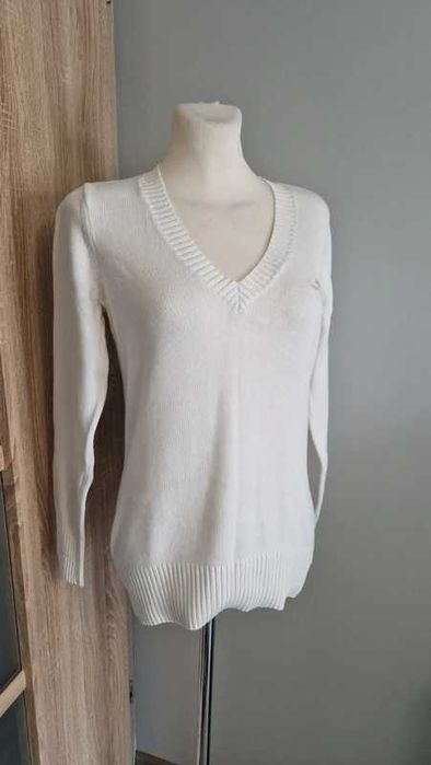Biały sweter damski dekolt w serek "V" Jean Paul 38/M 100% bawełna