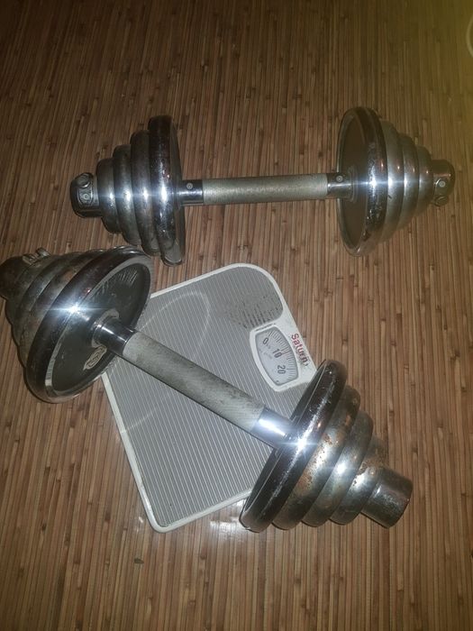 Гантели наборные. 12 кг каждая. Немцы, нержавейка. Надёжный зажим.