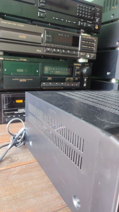 Amplituner Sony STR-DE 185