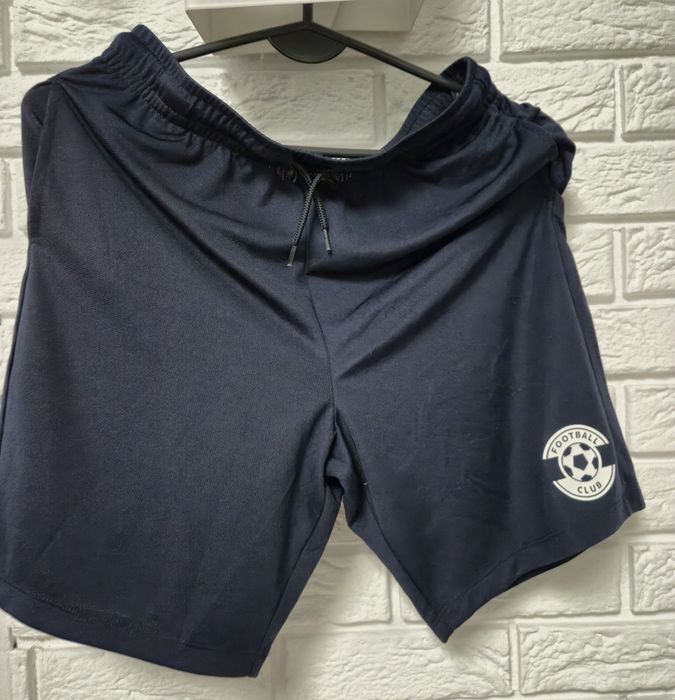 Paczka ubrań markowych