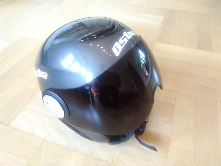 Kask narciarski OSBE CSIO EN1077
