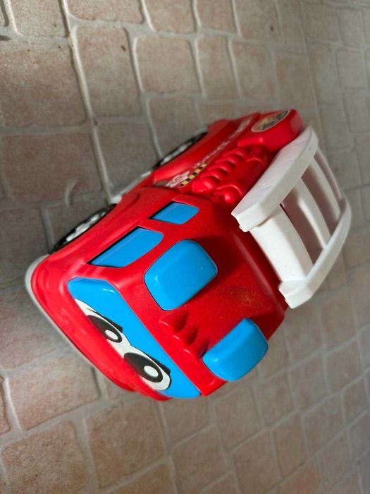 Brinquedos (até aos 4 anos de idade)