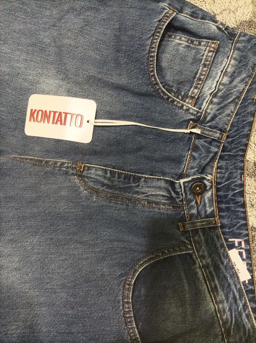 Дуже гарні, якісні італійські джинси