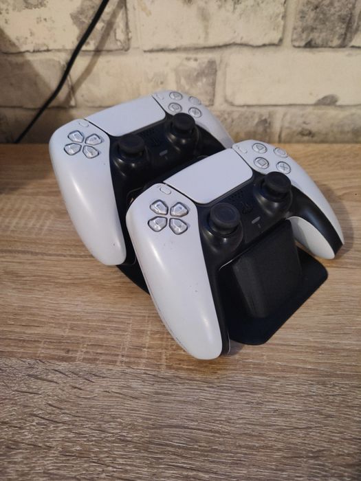 Stojak na pady pada do PS5 PlayStation 5 Solidny !