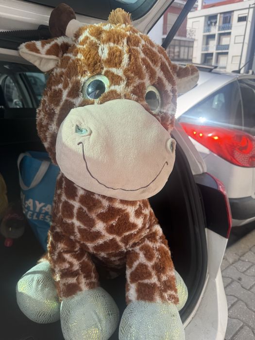 Girafa peluche grande