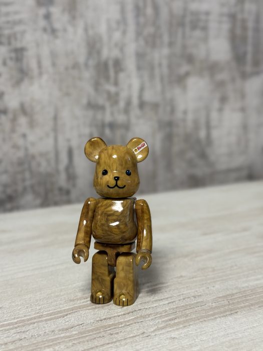 Продам Bearbrick