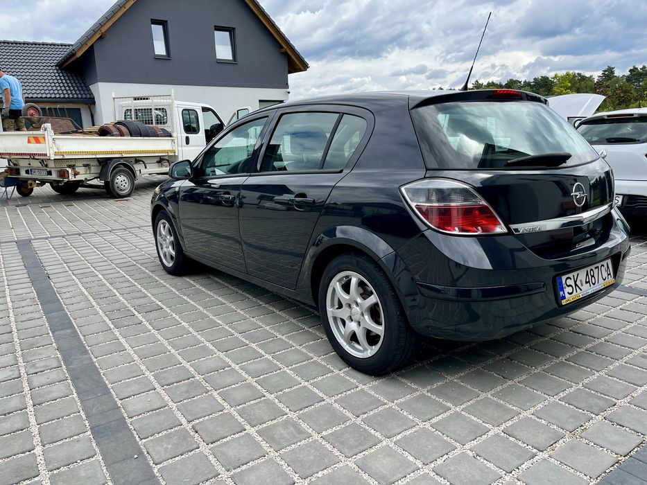 Opel Astra H 1.6 115KM 81 tyś km SUPER STAN
