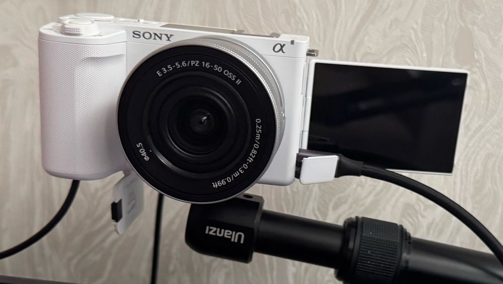Камера Sony ZV E10 II Kit White